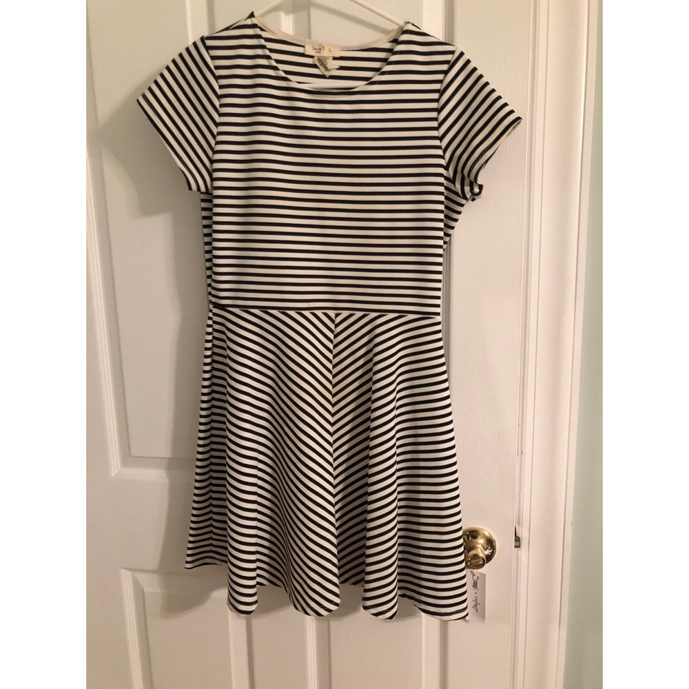 Black & white stripped skater dress